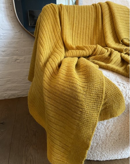 Oversize Knit Scarf Laura - Saffron yellow